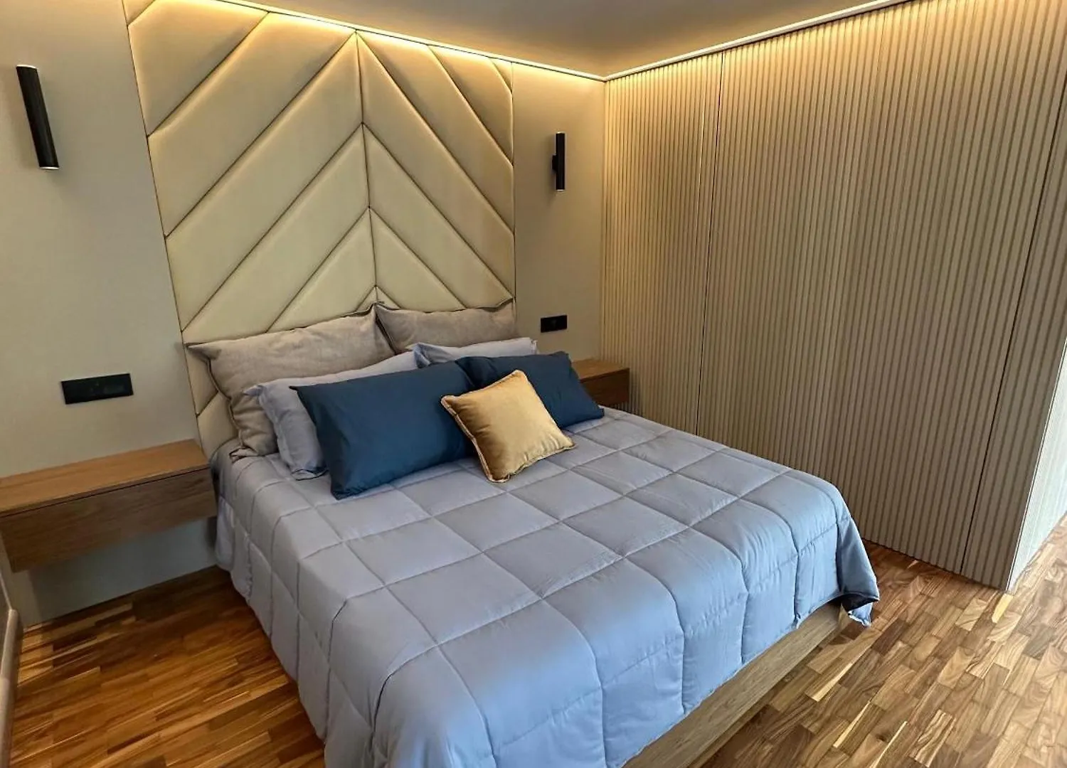 Hermoso Apartamento En Lomas De Las Mercedes Caracas Wenezuela